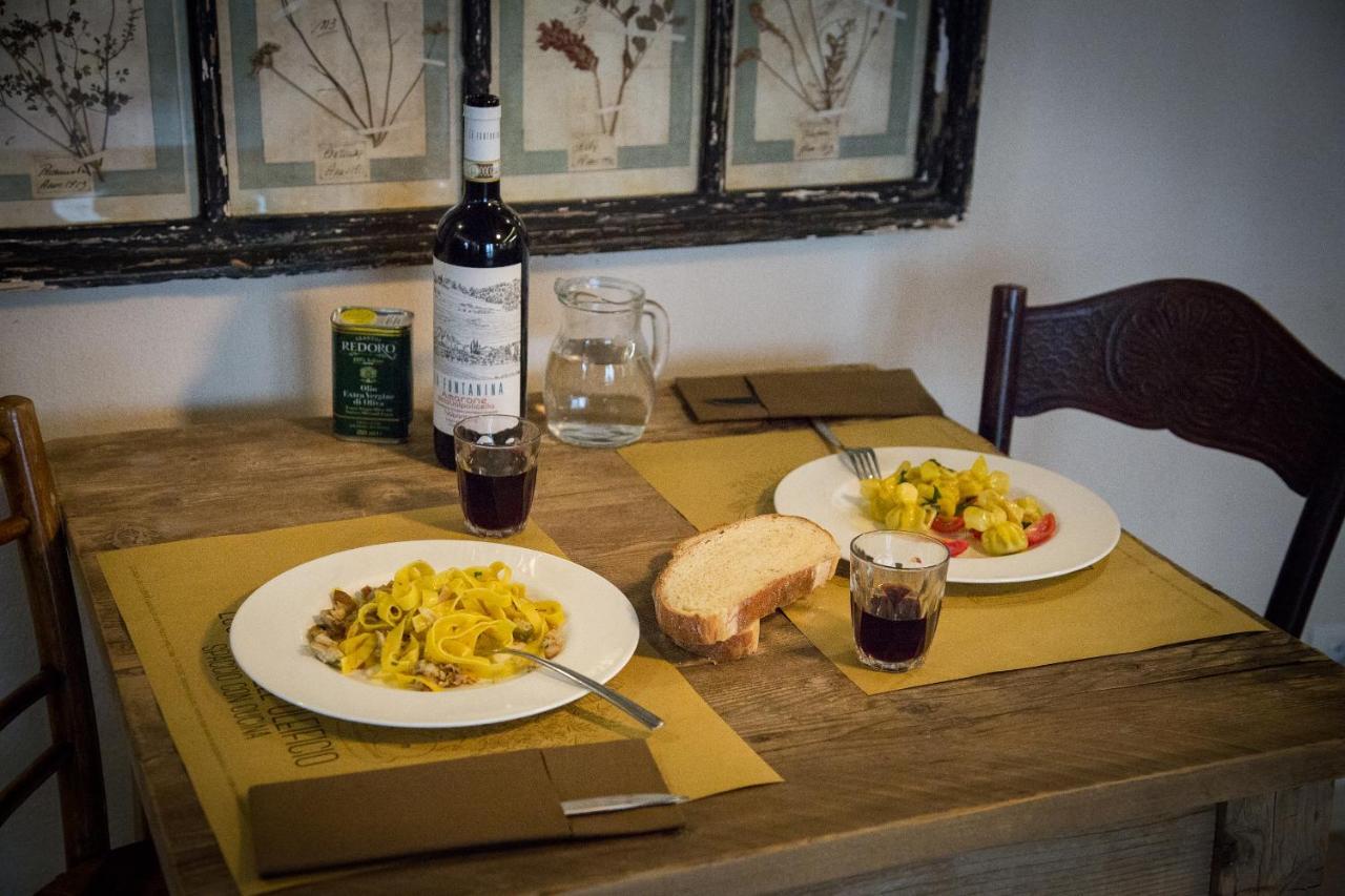 Locanda Dell'Oleificio Mezzane di Sotto Bagian luar foto