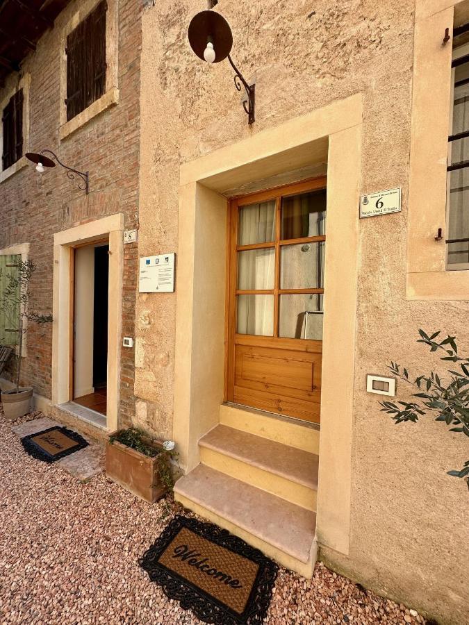 Locanda Dell'Oleificio Mezzane di Sotto Bagian luar foto
