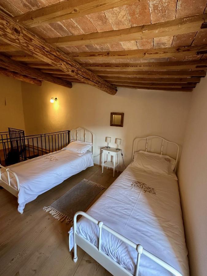 Locanda Dell'Oleificio Mezzane di Sotto Bagian luar foto