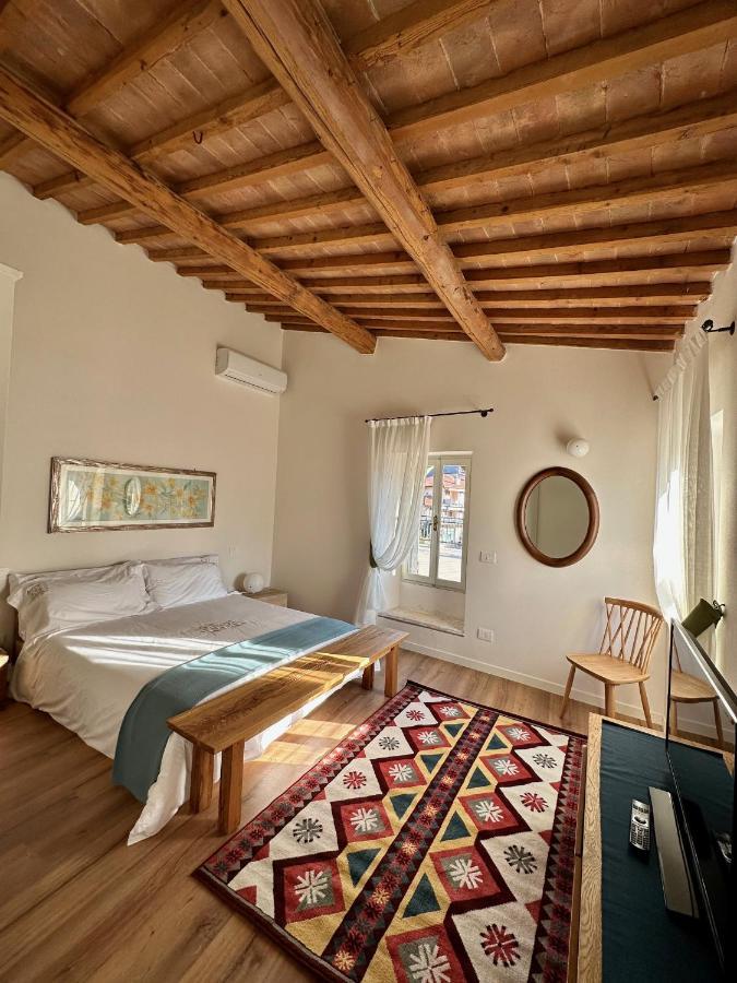 Locanda Dell'Oleificio Mezzane di Sotto Bagian luar foto