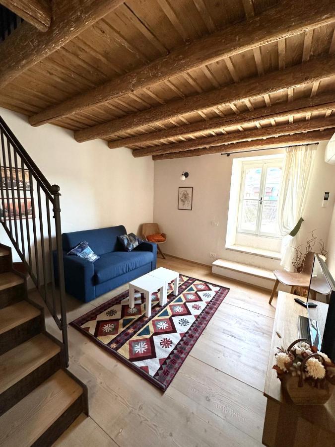 Locanda Dell'Oleificio Mezzane di Sotto Bagian luar foto